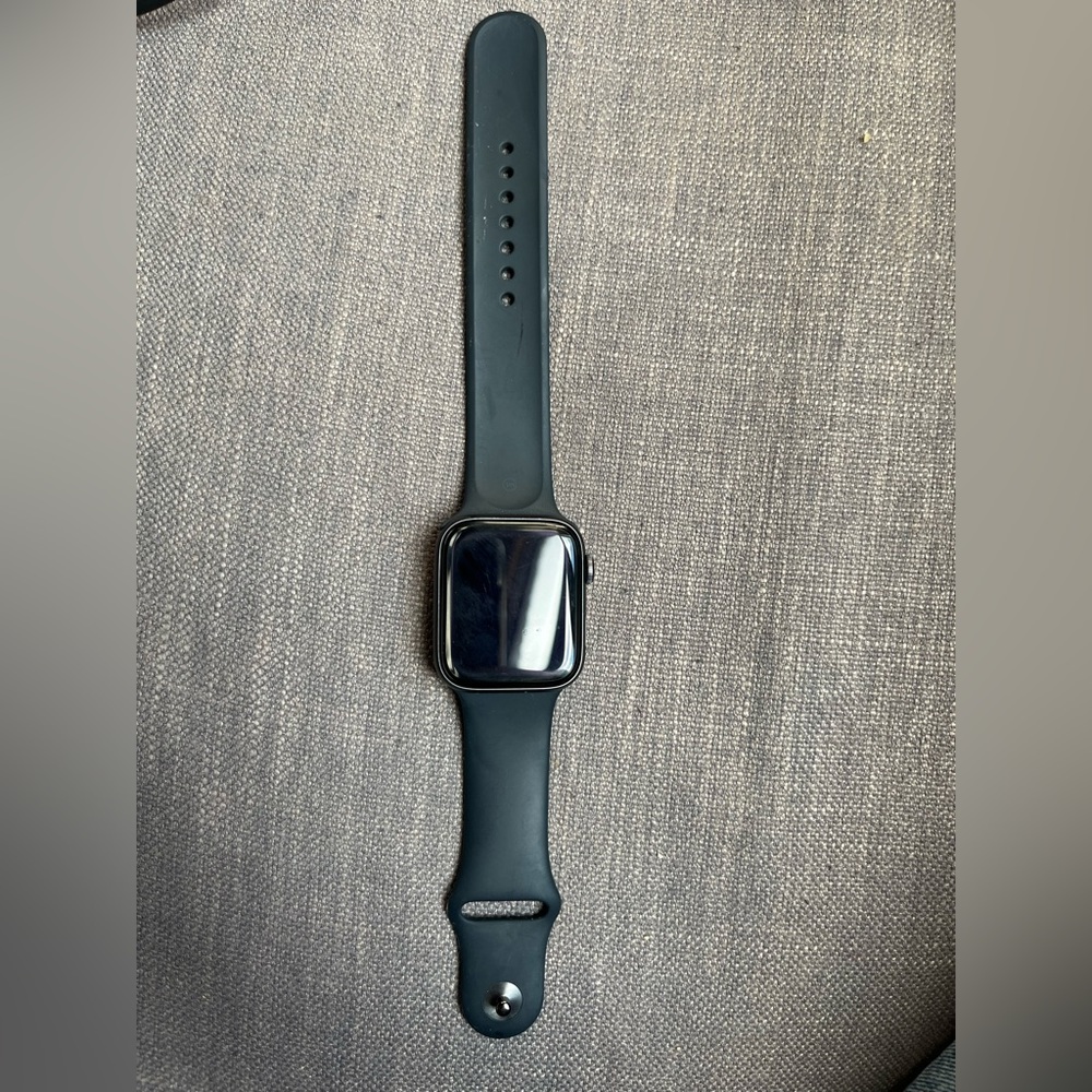 Apple Watch SE (GPS + Waterproof, 44mm)- Midnight